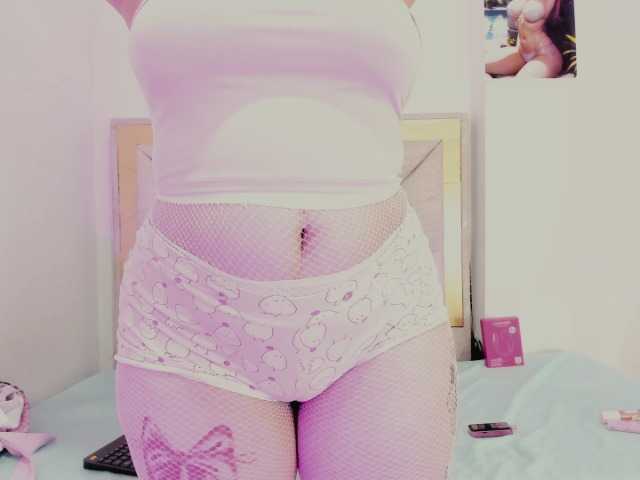 Hannamiller live cam on BongaCams