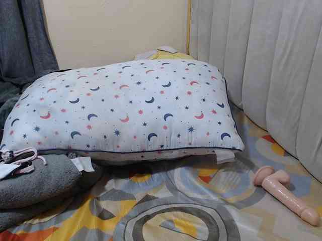 Lola-69 webcam
