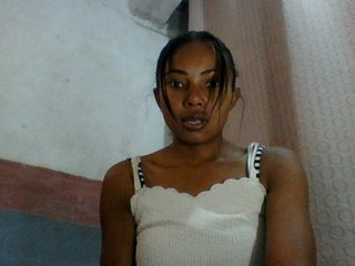 Aina9's Live Webcam