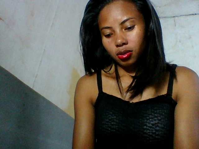 Aina9 live cam on BongaCams