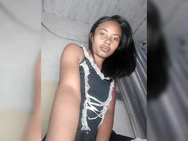 Aina9 live cam on BongaCams