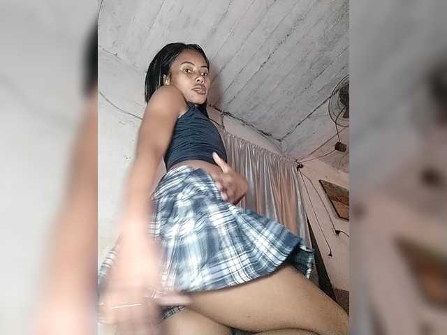 Aina9 live cam on BongaCams