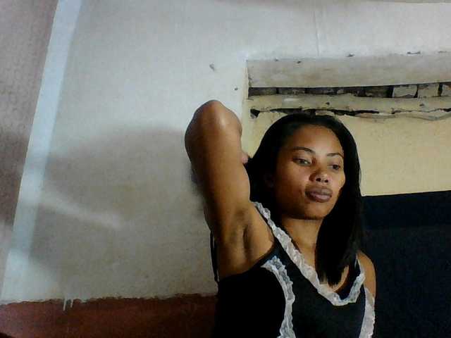 Aina9 live cam on BongaCams