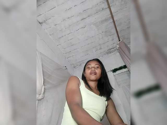 Aina9 live cam on BongaCams