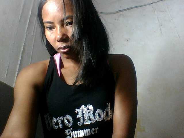 Aina9 live cam on BongaCams