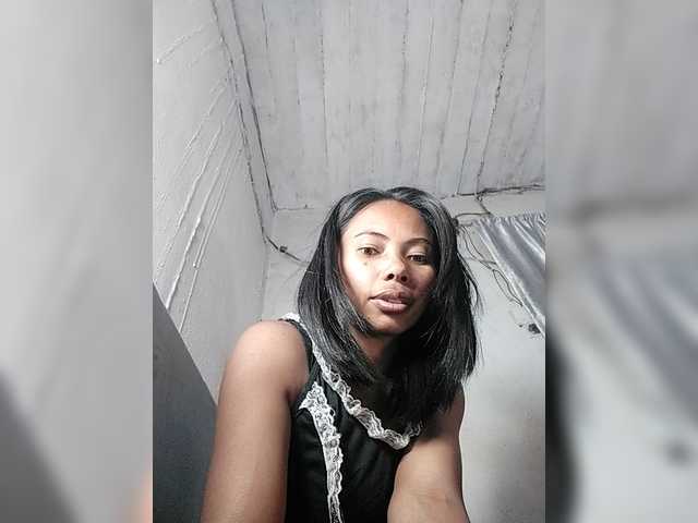 Aina9 live cam on BongaCams