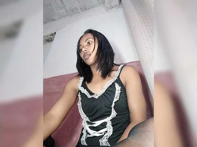 Aina9 live cam on BongaCams