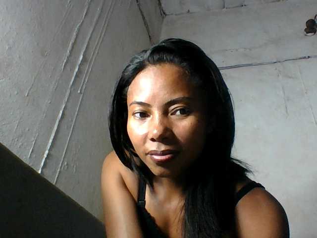 Aina9 live cam on BongaCams