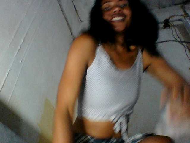 Aina9 live cam on BongaCams