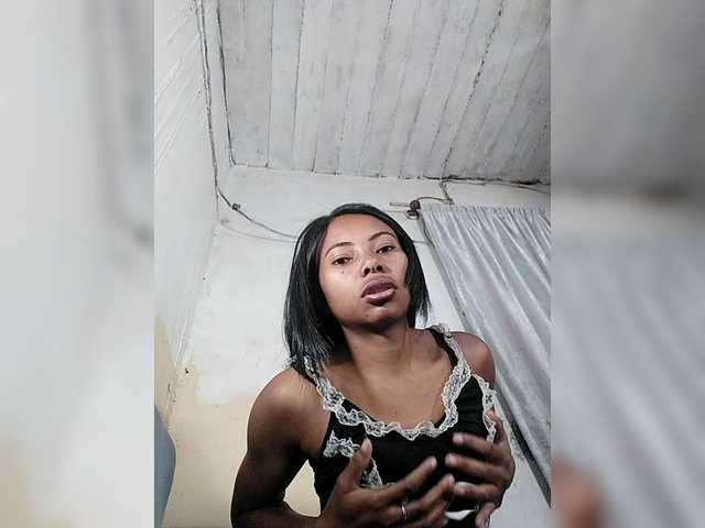 Aina9 live webcam show