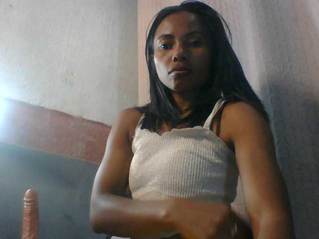Aina9 live cam on BongaCams