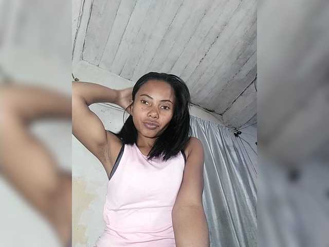 Aina9 live cam on BongaCams