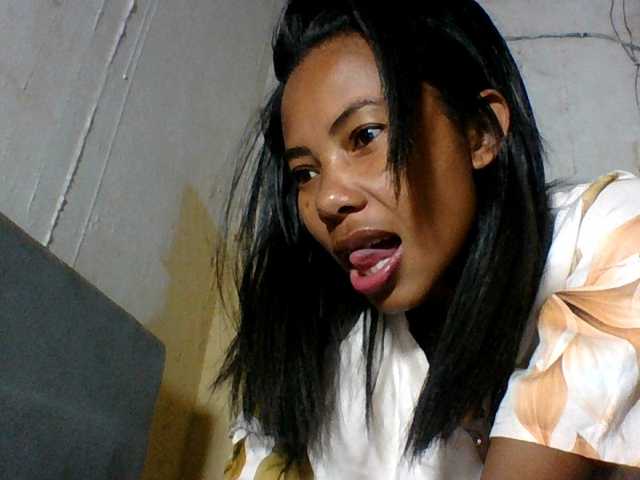 Aina9