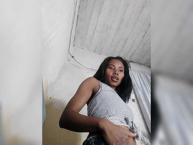 Aina9 live cam on BongaCams