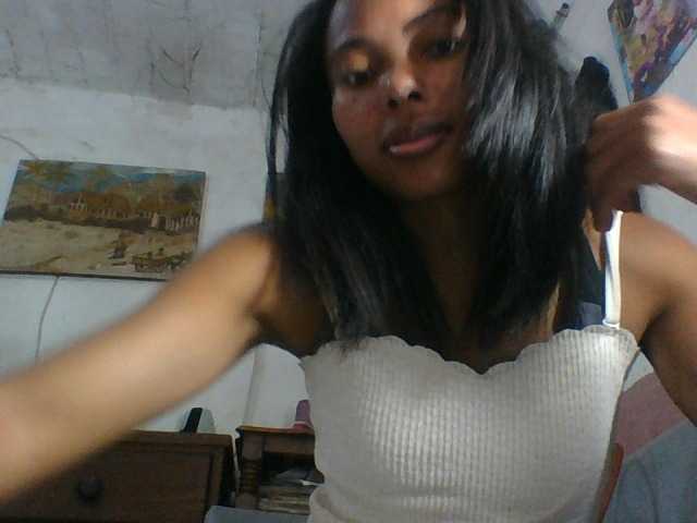 Aina9 live cam on BongaCams