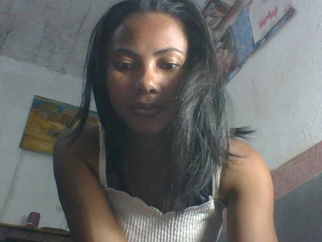 Aina9 live cam on BongaCams