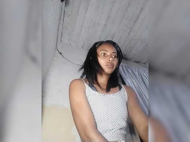 Aina9 live cam on BongaCams