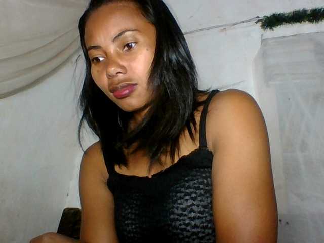 Aina9 live cam preview
