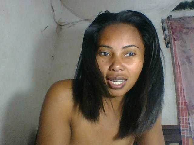 Aina9 live cam on BongaCams