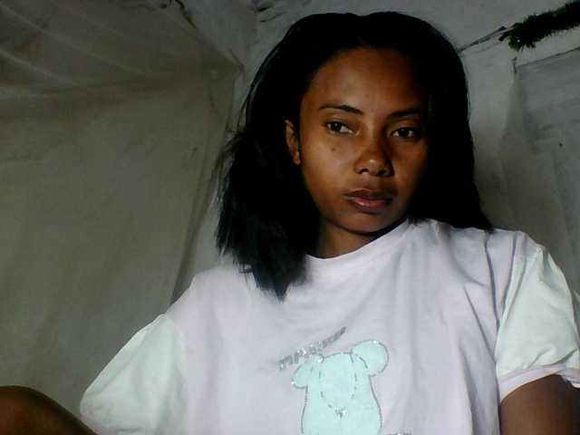 Aina9 live cam on BongaCams