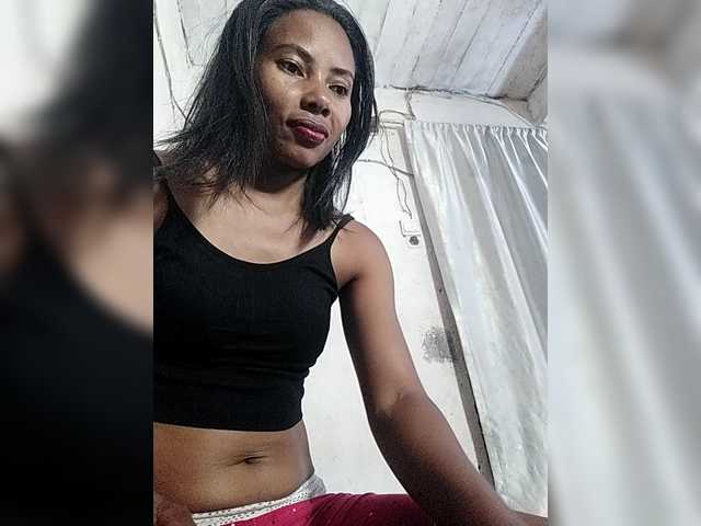 Aina9 live cam on BongaCams