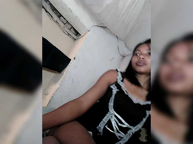 Aina9 live cam on BongaCams