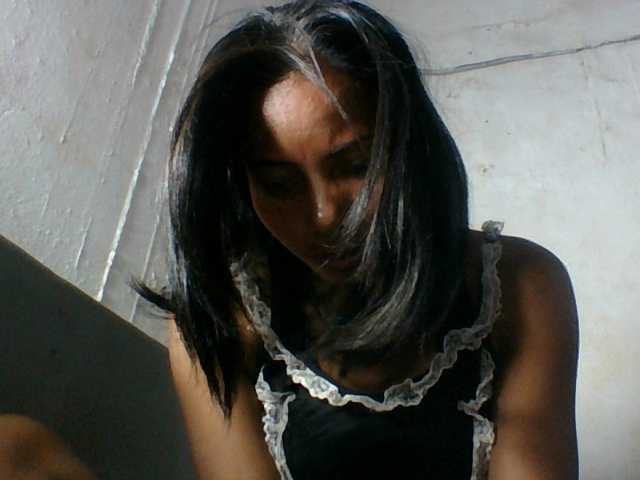 Aina9, live now on BongaCams