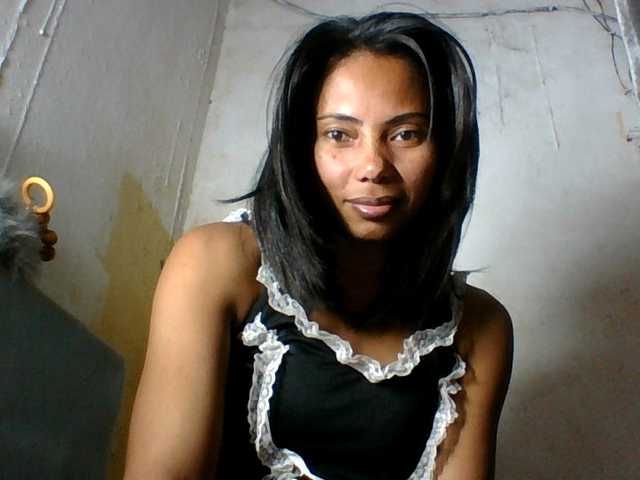 Aina9 live cam on BongaCams