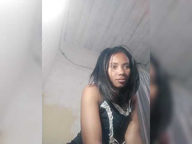 Aina9 live cam on BongaCams