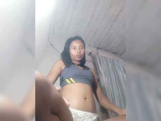 Aina9 live cam on BongaCams