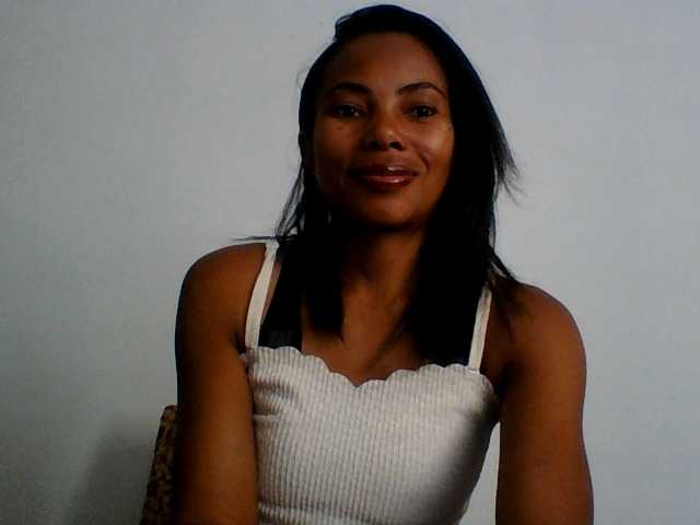 Aina9 live cam on BongaCams