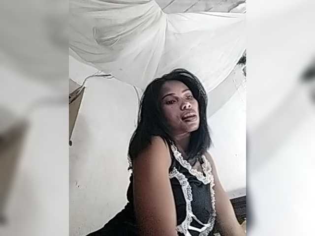 Aina9 live webcam show