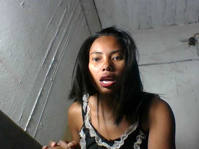 Aina9 live cam on BongaCams