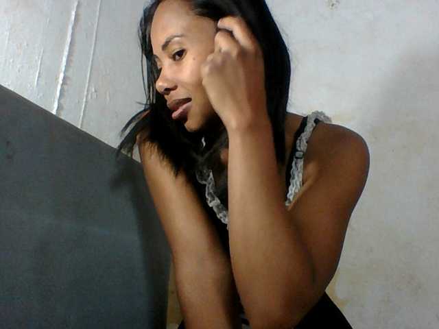 Aina9 live cam on BongaCams