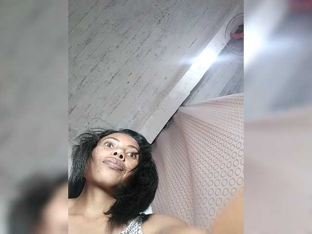 Aina9