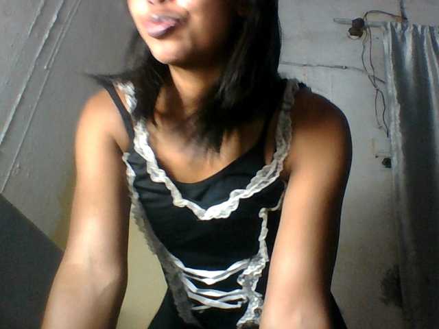 Aina9 live cam on BongaCams