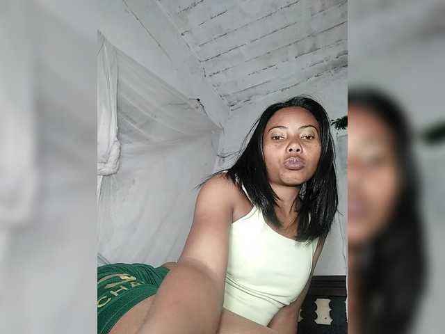 Aina9 live cam on BongaCams