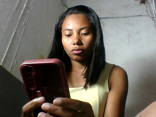 Aina9