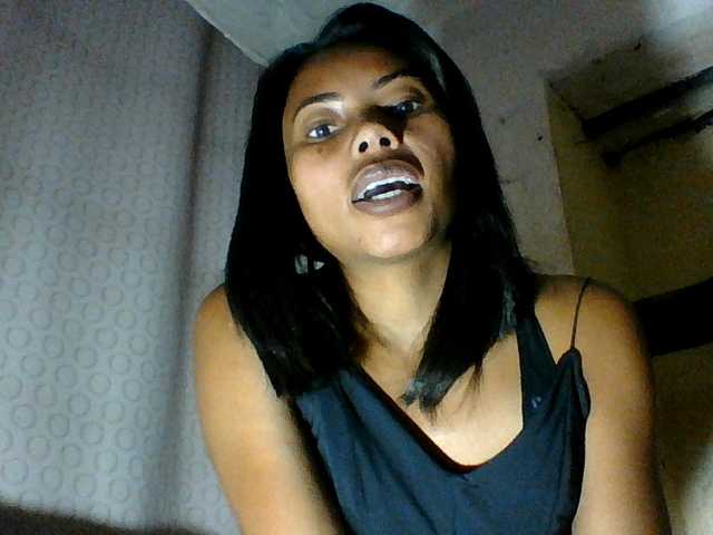 Aina9 live cam on BongaCams