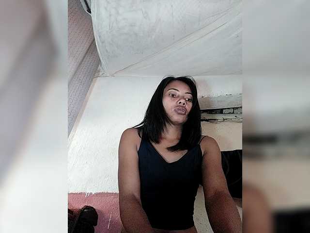 Aina9 live webcam show
