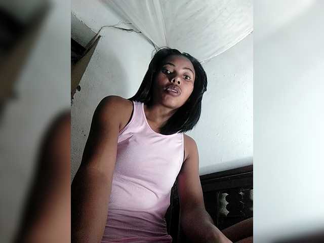 Aina9 live cam on BongaCams