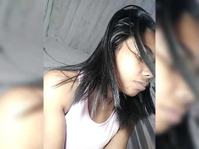 Aina9 live cam on BongaCams