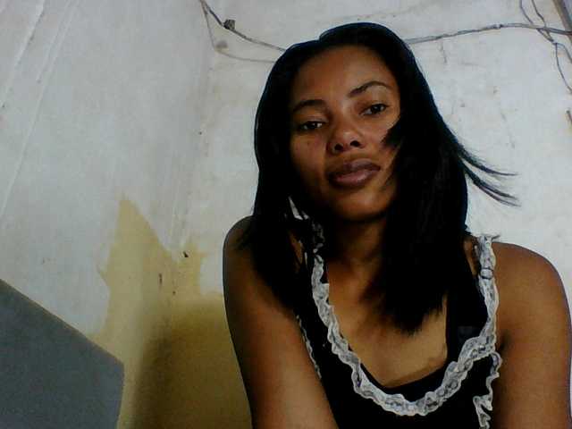 Aina9 live webcam show