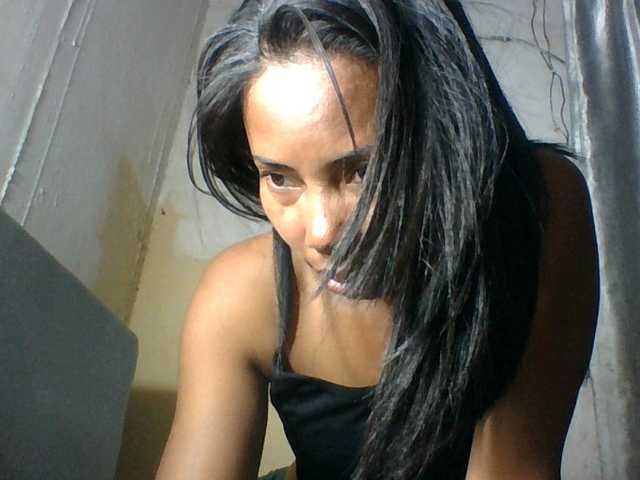 Aina9 live cam on BongaCams
