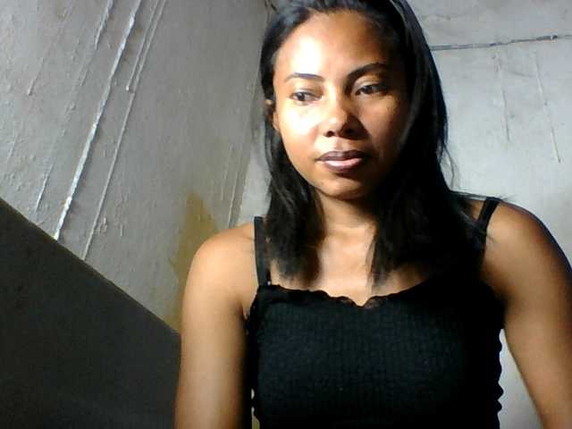 Aina9 live cam on BongaCams