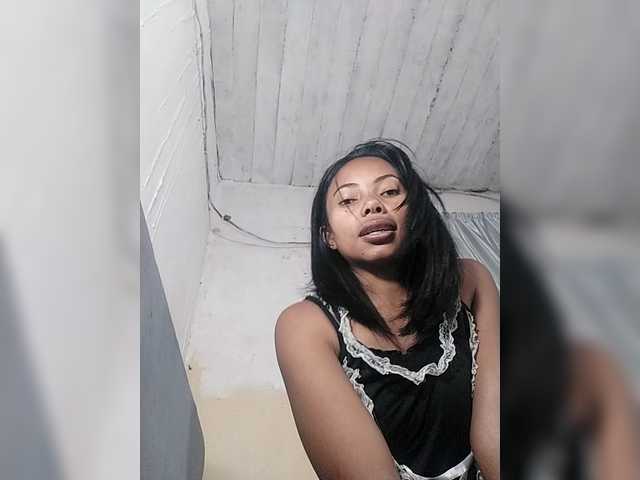 Aina9 live cam on BongaCams