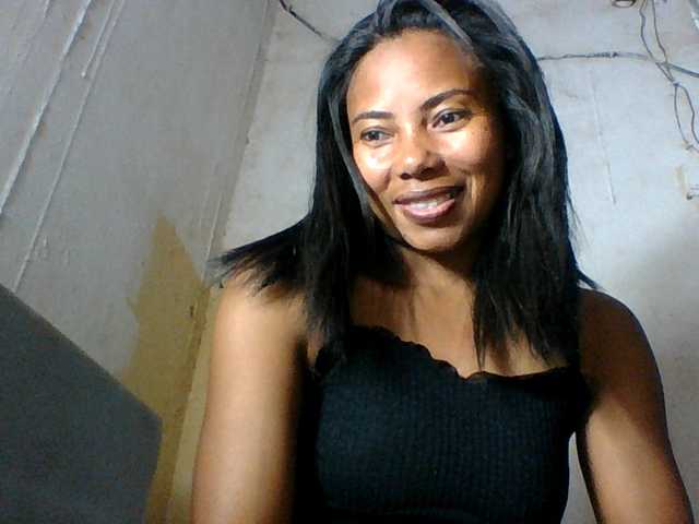 Aina9 live cam on BongaCams