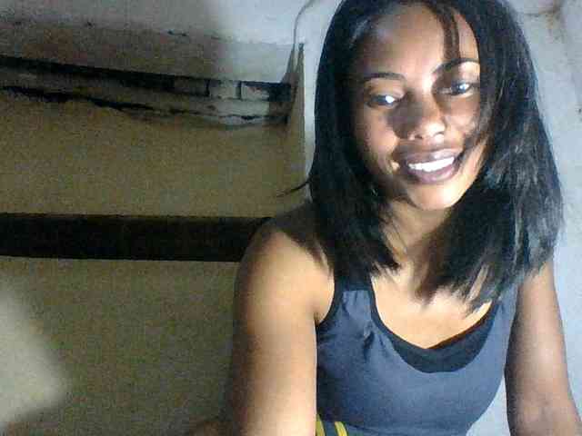 Aina9 Live Webcam on BongaCams