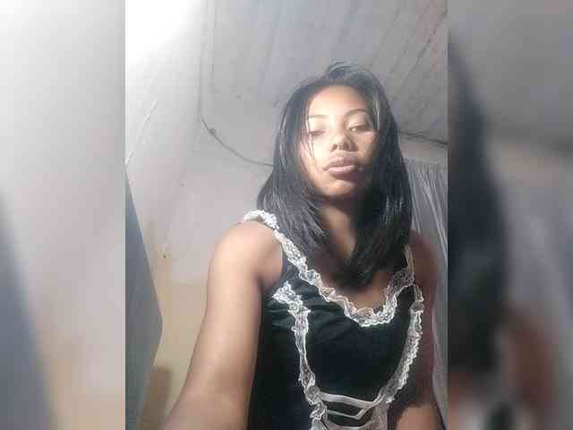 Aina9 Live Webcam on BongaCams
