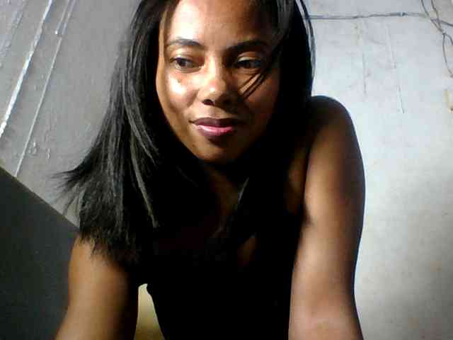 Aina9